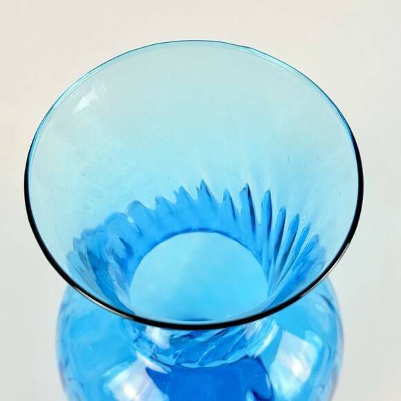 Vintage Empoli Vase Italian Art Glass Flower Bouquet Aqua Blue Optic 8.5" MCM - Picture 2 of 6
